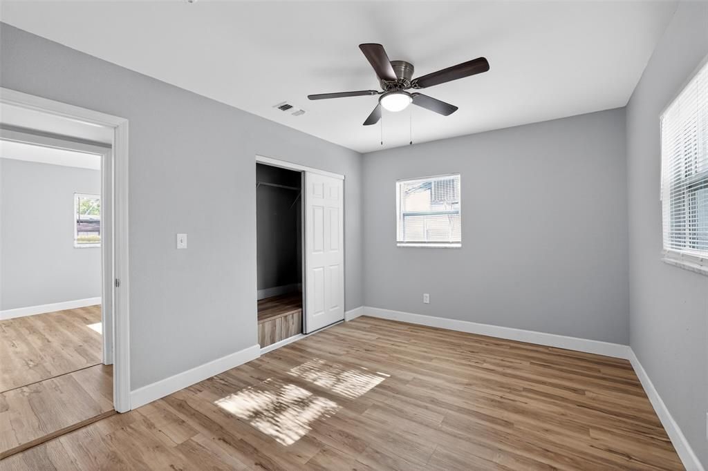 Active With Contract: $340,000 (3 beds, 2 baths, 1599 Square Feet)