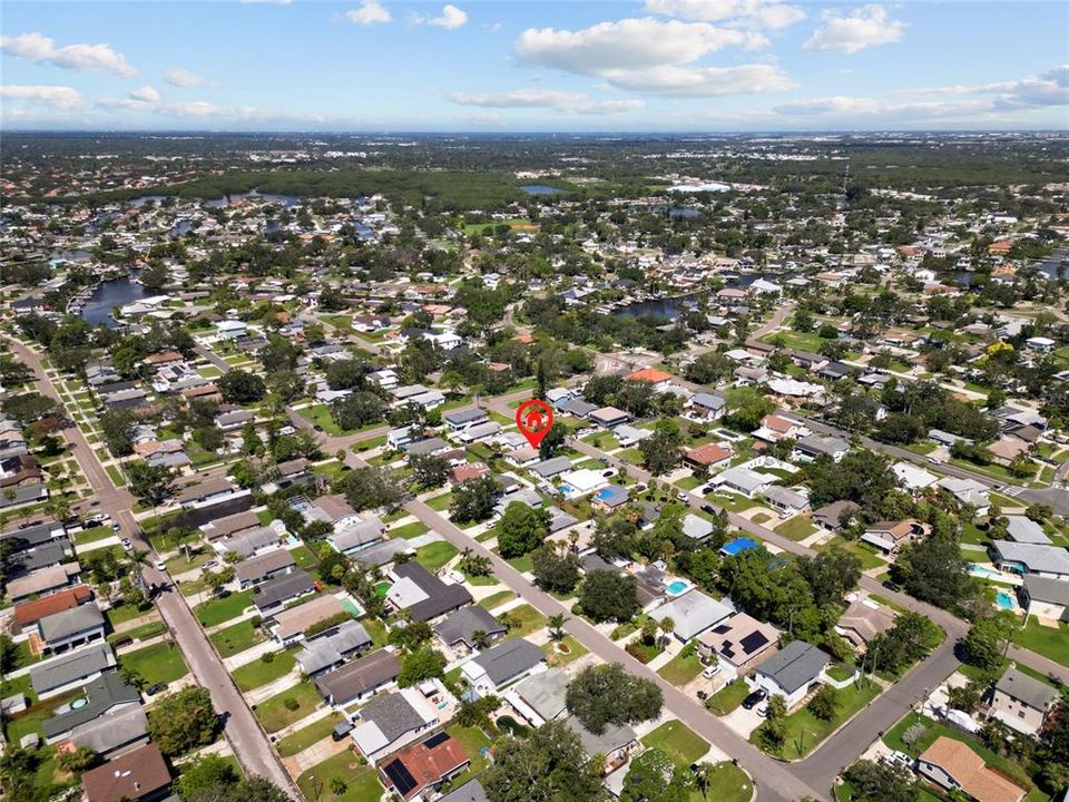 На продажу: $300,000 (3 спален, 2 ванн, 1091 Квадратных фут)