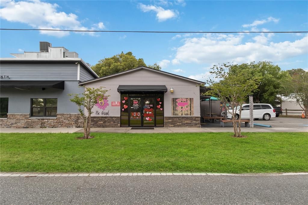 For Sale: $849,000 (0 beds, 0 baths, 2547 Square Feet)