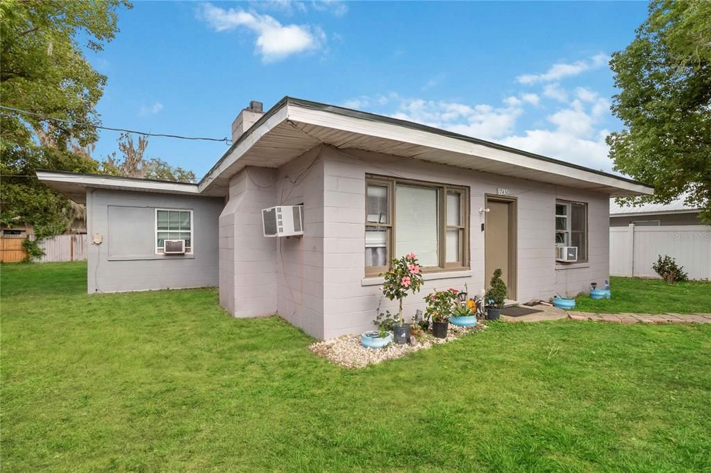For Sale: $849,000 (0 beds, 0 baths, 2547 Square Feet)