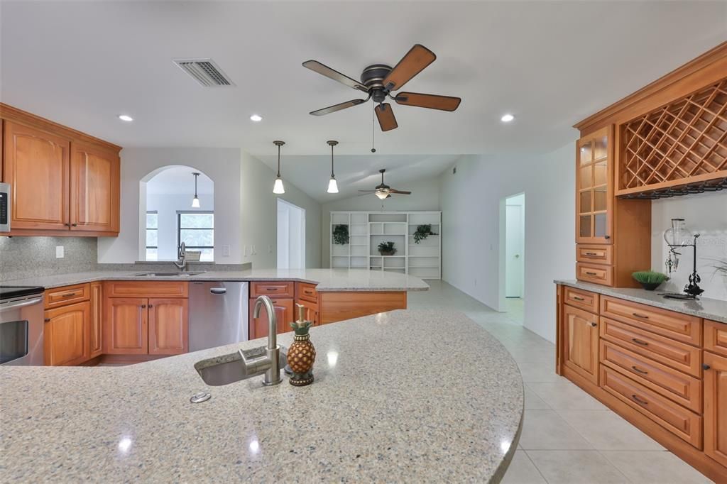 For Sale: $375,000 (3 beds, 2 baths, 2555 Square Feet)