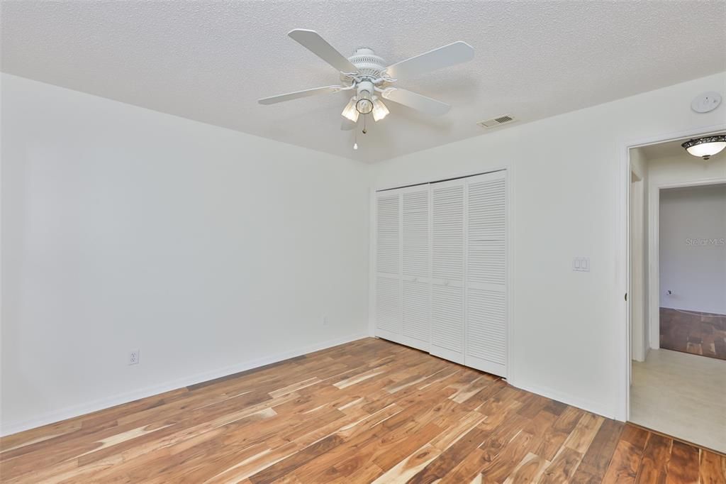 For Sale: $375,000 (3 beds, 2 baths, 2555 Square Feet)