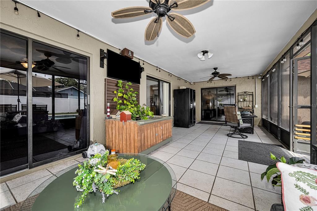 En Venta: $399,000 (3 camas, 2 baños, 1634 Pies cuadrados)