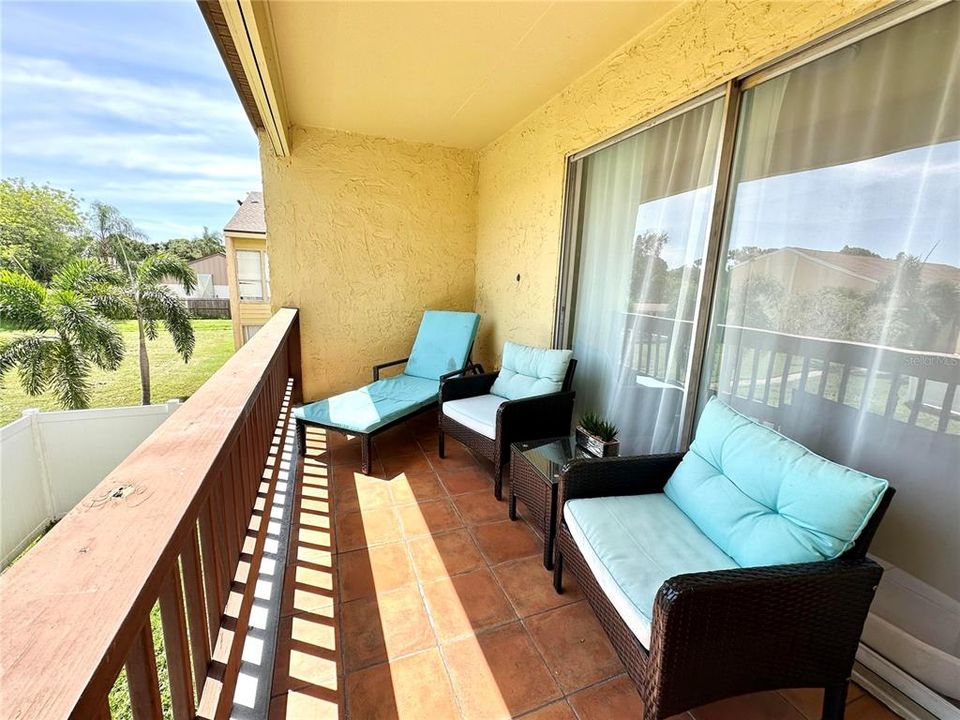 For Sale: $218,900 (3 beds, 2 baths, 1200 Square Feet)