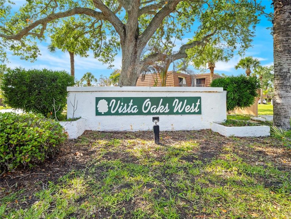 For Sale: $130,000 (2 beds, 1 baths, 1236 Square Feet)