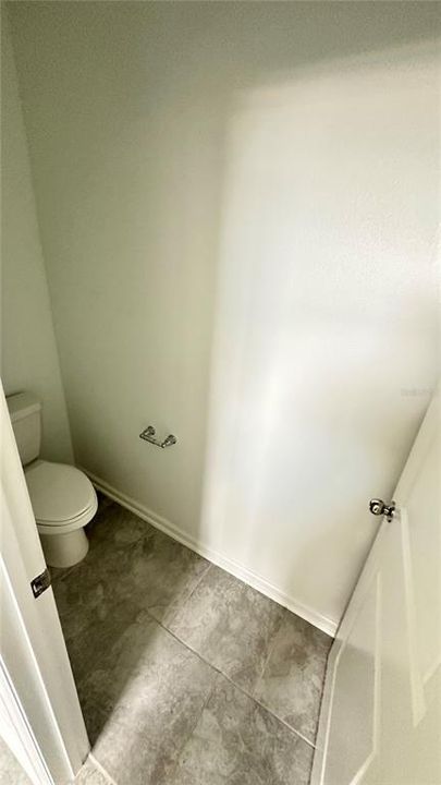 For Rent: $2,225 (3 beds, 2 baths, 1873 Square Feet)