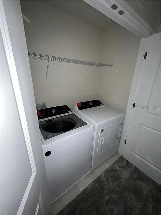 For Rent: $2,500 (3 beds, 2 baths, 1782 Square Feet)