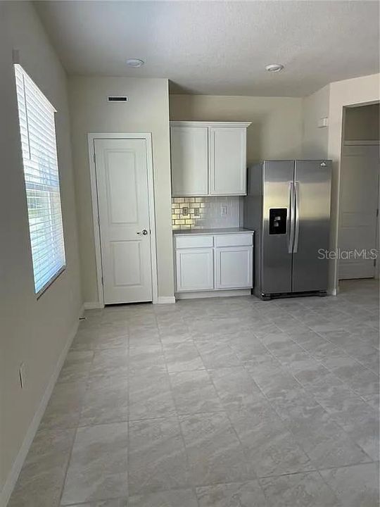 For Rent: $2,500 (3 beds, 2 baths, 1782 Square Feet)