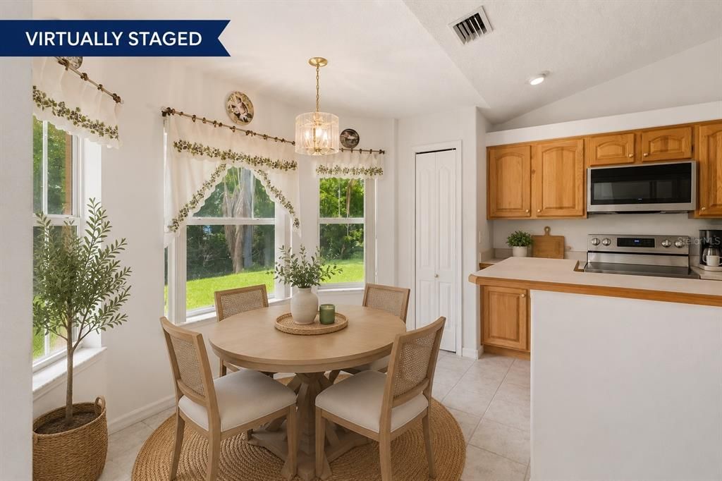 For Sale: $395,000 (3 beds, 2 baths, 1691 Square Feet)