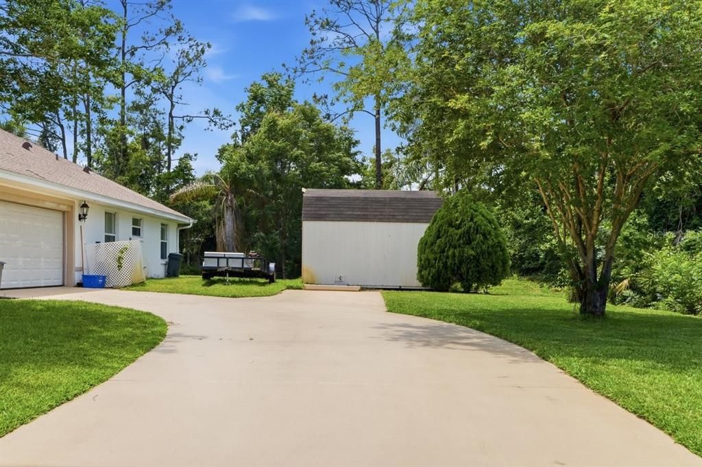 For Sale: $395,000 (3 beds, 2 baths, 1691 Square Feet)