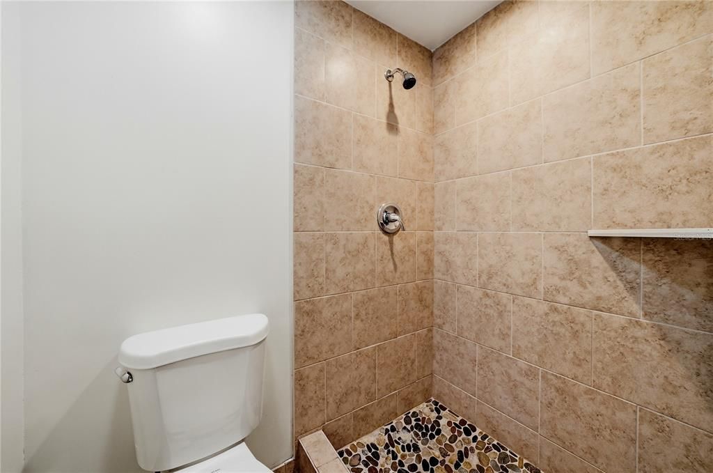 For Sale: $259,900 (3 beds, 2 baths, 1152 Square Feet)