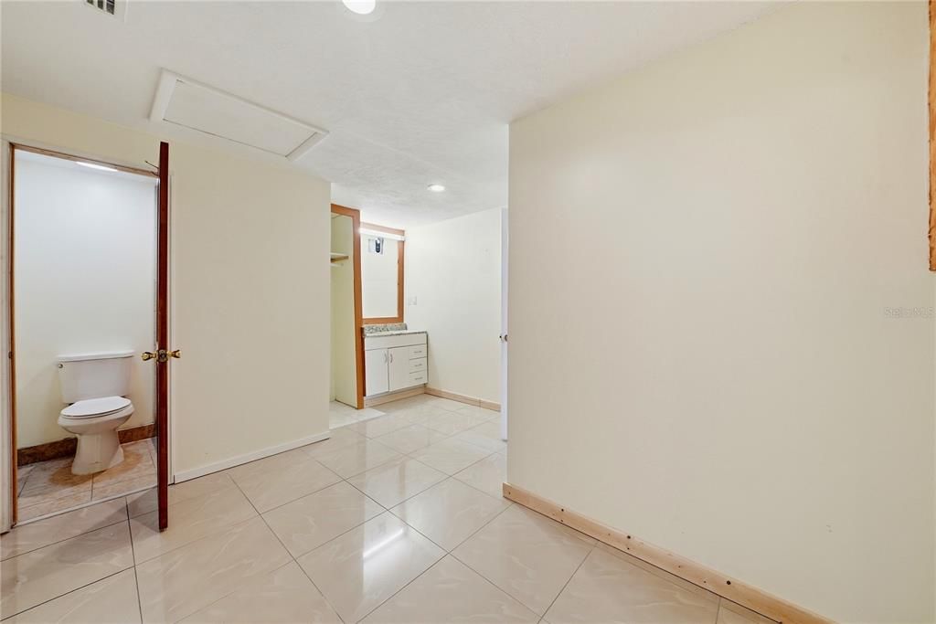 For Sale: $259,900 (3 beds, 2 baths, 1152 Square Feet)