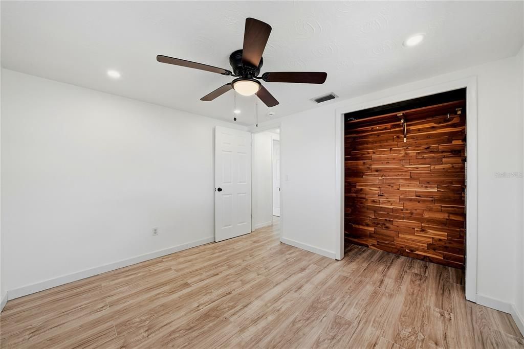 For Sale: $259,900 (3 beds, 2 baths, 1152 Square Feet)