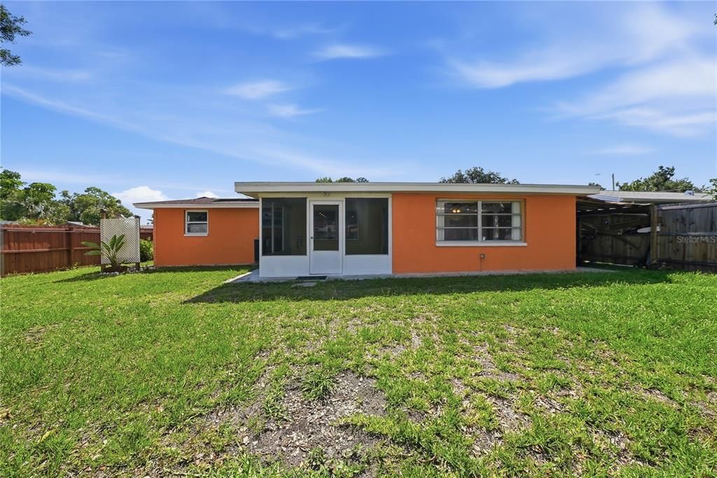 For Sale: $259,900 (3 beds, 2 baths, 1152 Square Feet)