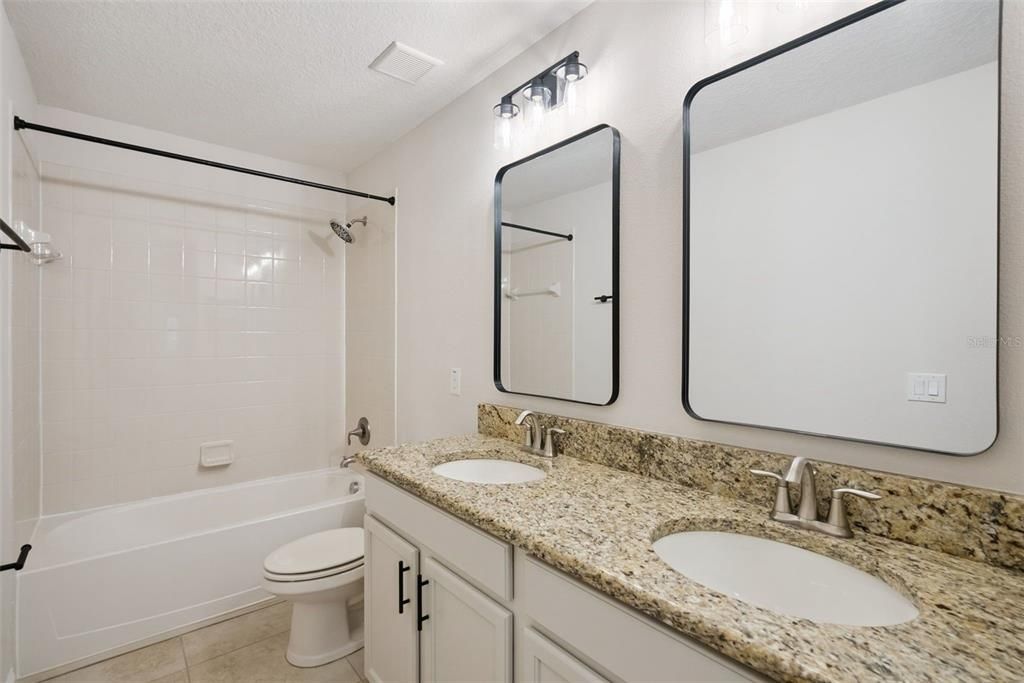 For Sale: $950,000 (5 beds, 3 baths, 3777 Square Feet)
