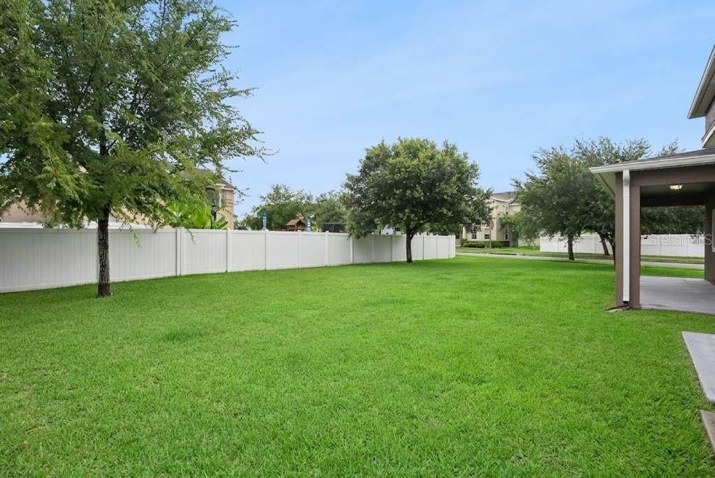 For Sale: $950,000 (5 beds, 3 baths, 3777 Square Feet)