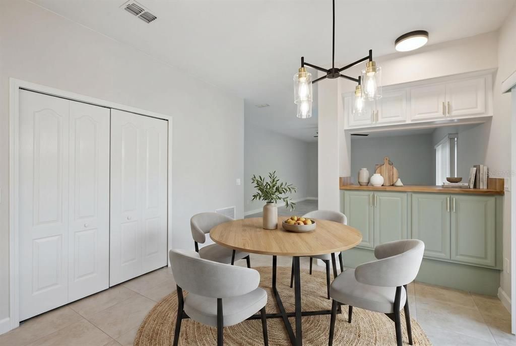 For Sale: $950,000 (5 beds, 3 baths, 3777 Square Feet)