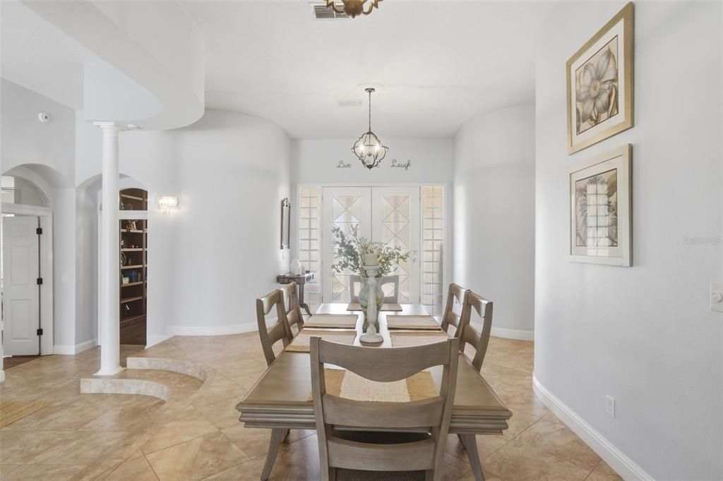 For Sale: $715,000 (5 beds, 3 baths, 3231 Square Feet)