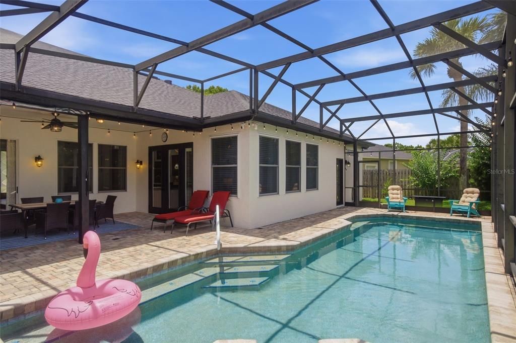 For Sale: $715,000 (5 beds, 3 baths, 3231 Square Feet)