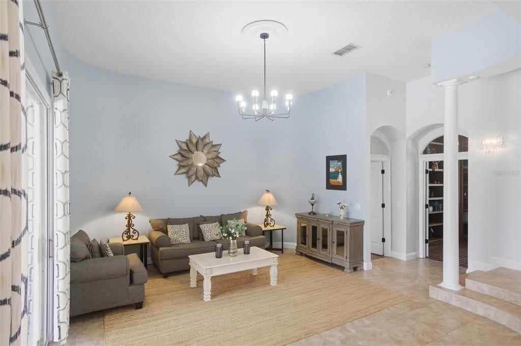 For Sale: $715,000 (5 beds, 3 baths, 3231 Square Feet)