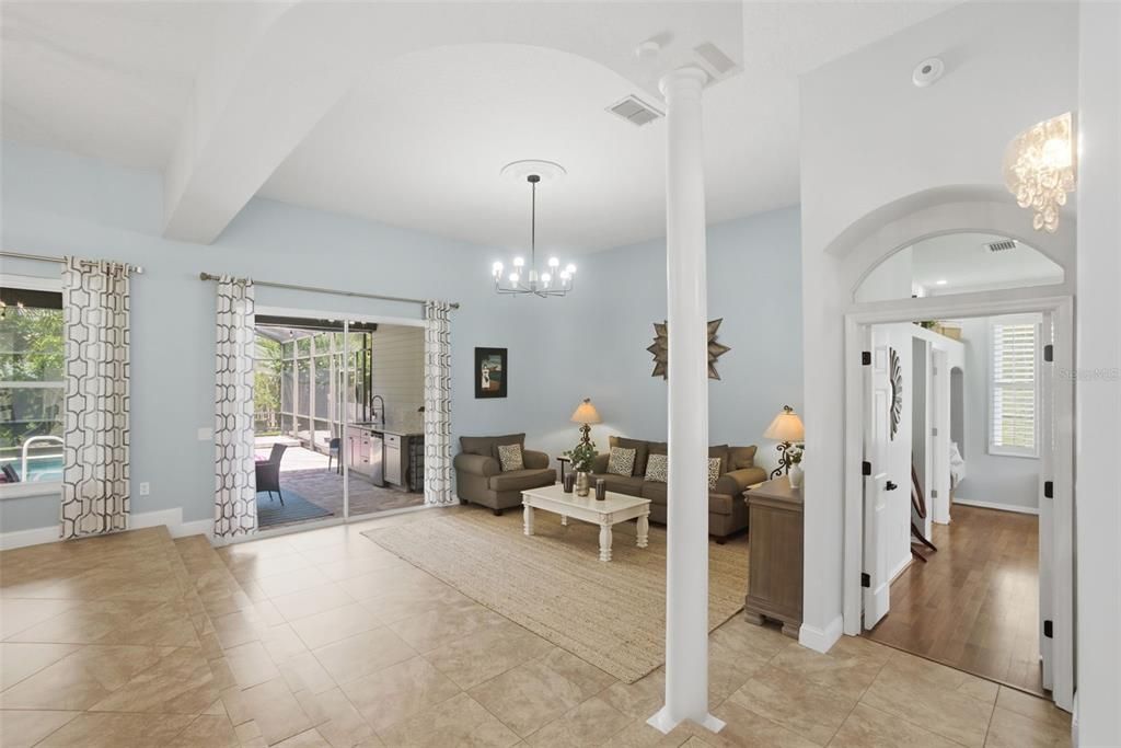 For Sale: $715,000 (5 beds, 3 baths, 3231 Square Feet)