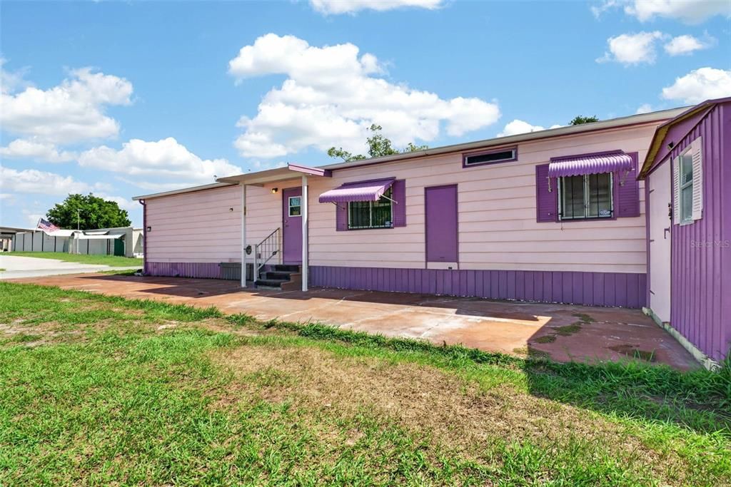 For Sale: $189,900 (2 beds, 2 baths, 1344 Square Feet)