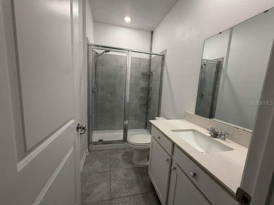 For Rent: $1,400 (1 beds, 1 baths, 600 Square Feet)