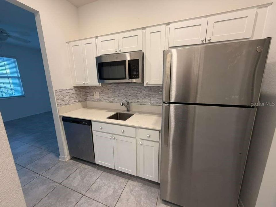 For Rent: $1,400 (1 beds, 1 baths, 600 Square Feet)