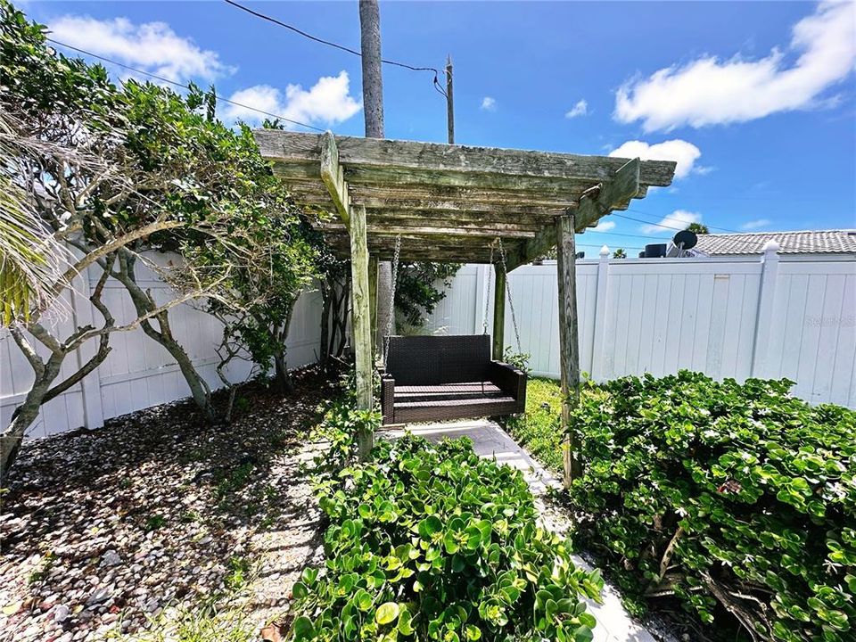 En Venta: $899,900 (3 camas, 2 baños, 1616 Pies cuadrados)