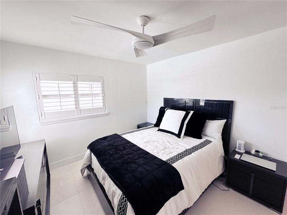 En Venta: $899,900 (3 camas, 2 baños, 1616 Pies cuadrados)