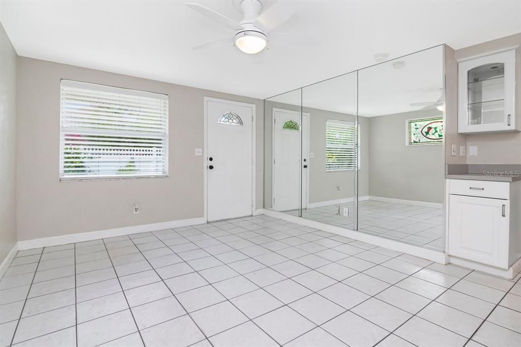 For Sale: $675,000 (4 beds, 5 baths, 2868 Square Feet)