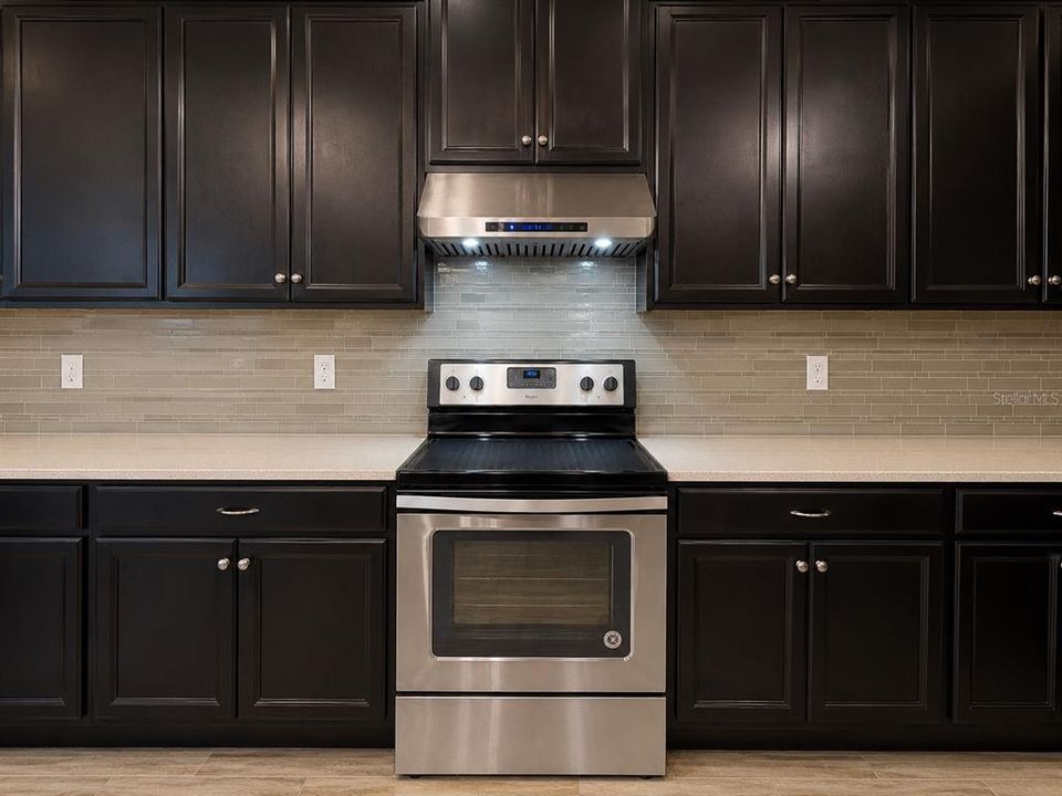 For Sale: $589,950 (4 beds, 2 baths, 3047 Square Feet)