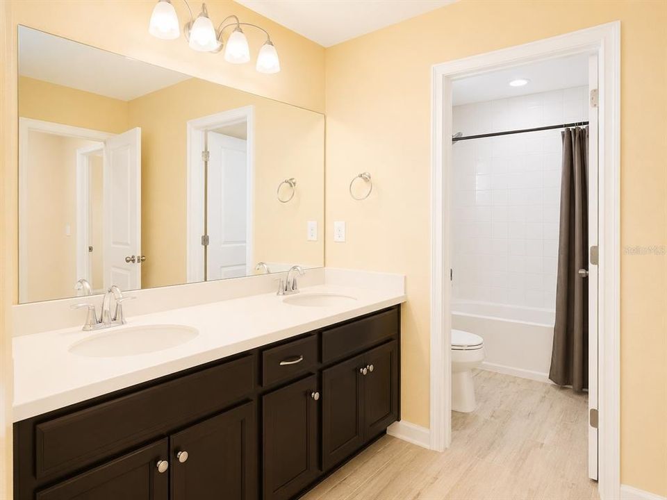 For Sale: $589,950 (4 beds, 2 baths, 3047 Square Feet)