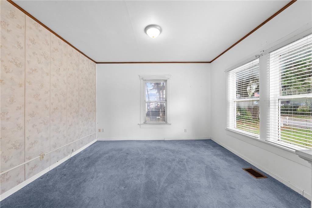 En Venta: $429,900 (3 camas, 1 baños, 1610 Pies cuadrados)