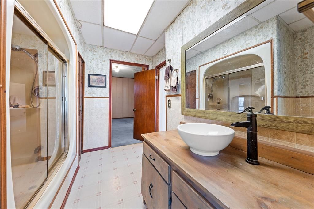 En Venta: $429,900 (3 camas, 1 baños, 1610 Pies cuadrados)