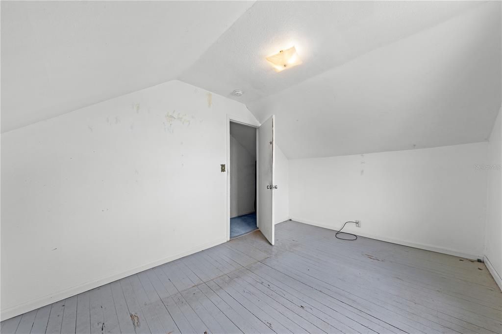 En Venta: $429,900 (3 camas, 1 baños, 1610 Pies cuadrados)