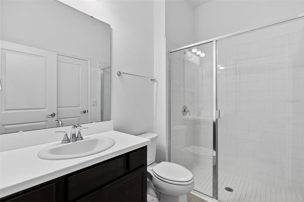 For Sale: $400,000 (3 beds, 2 baths, 2200 Square Feet)