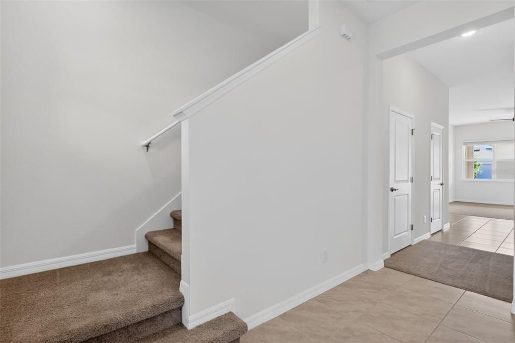 For Sale: $400,000 (3 beds, 2 baths, 2200 Square Feet)