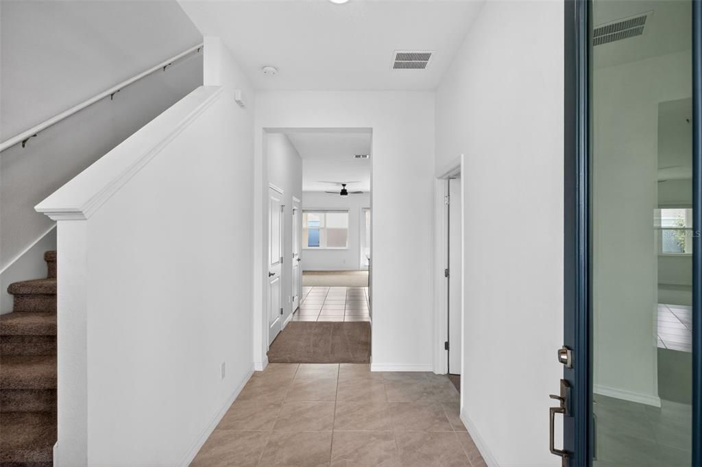 For Sale: $400,000 (3 beds, 2 baths, 2200 Square Feet)