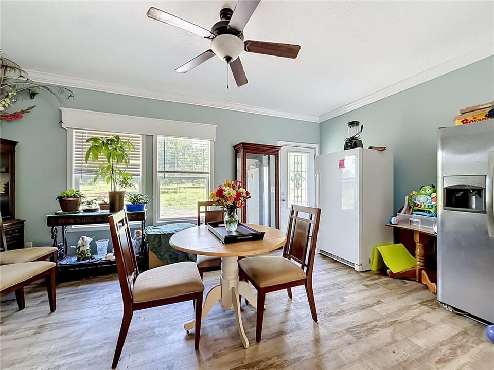 For Sale: $269,000 (4 beds, 2 baths, 1904 Square Feet)