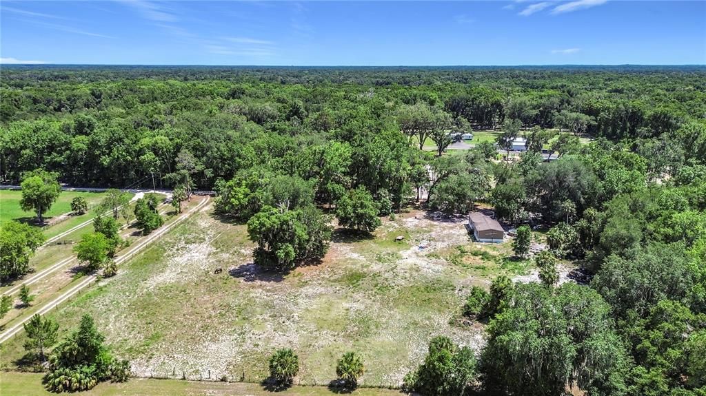 For Sale: $269,000 (4 beds, 2 baths, 1904 Square Feet)