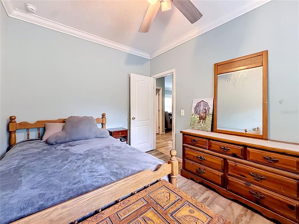 For Sale: $269,000 (4 beds, 2 baths, 1904 Square Feet)