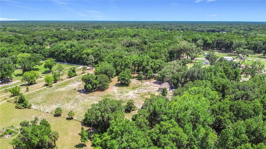 For Sale: $269,000 (4 beds, 2 baths, 1904 Square Feet)