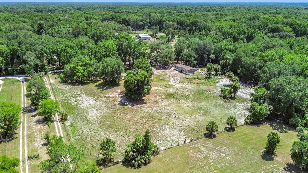 For Sale: $269,000 (4 beds, 2 baths, 1904 Square Feet)