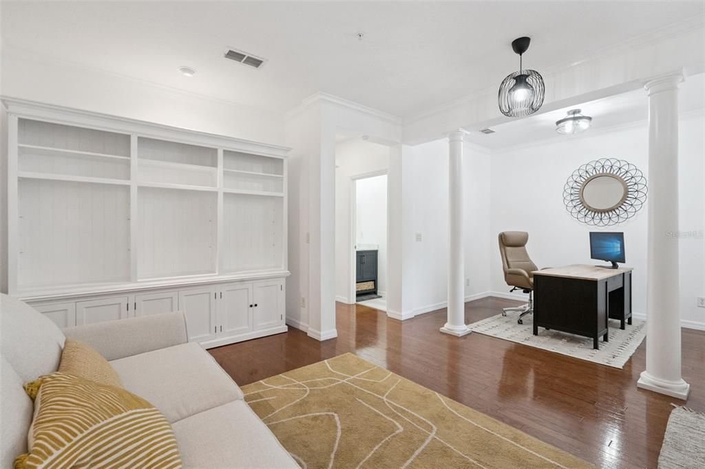 En Venta: $589,000 (2 camas, 2 baños, 1897 Pies cuadrados)