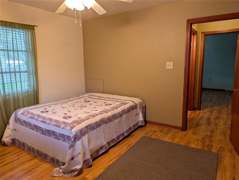 For Sale: $250,000 (2 beds, 2 baths, 1312 Square Feet)