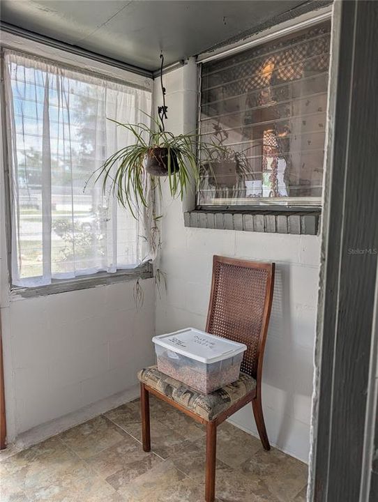 For Sale: $250,000 (2 beds, 2 baths, 1312 Square Feet)