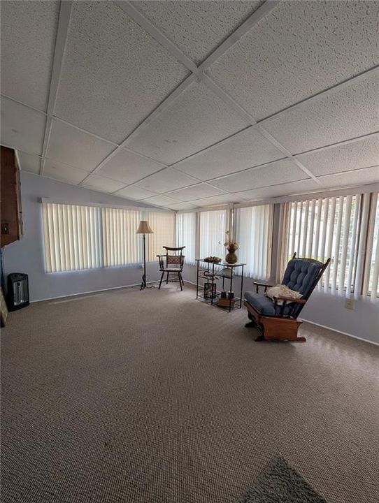 For Sale: $250,000 (2 beds, 2 baths, 1312 Square Feet)