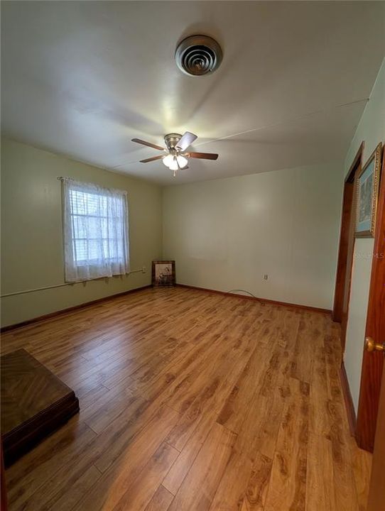 For Sale: $250,000 (2 beds, 2 baths, 1312 Square Feet)