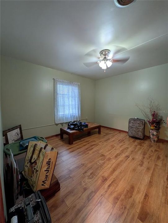 For Sale: $250,000 (2 beds, 2 baths, 1312 Square Feet)